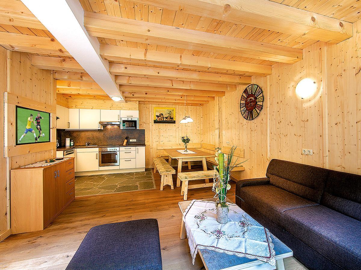 Chalet mit Sauna in Tux - A 246.002-05 Eksteriør billede