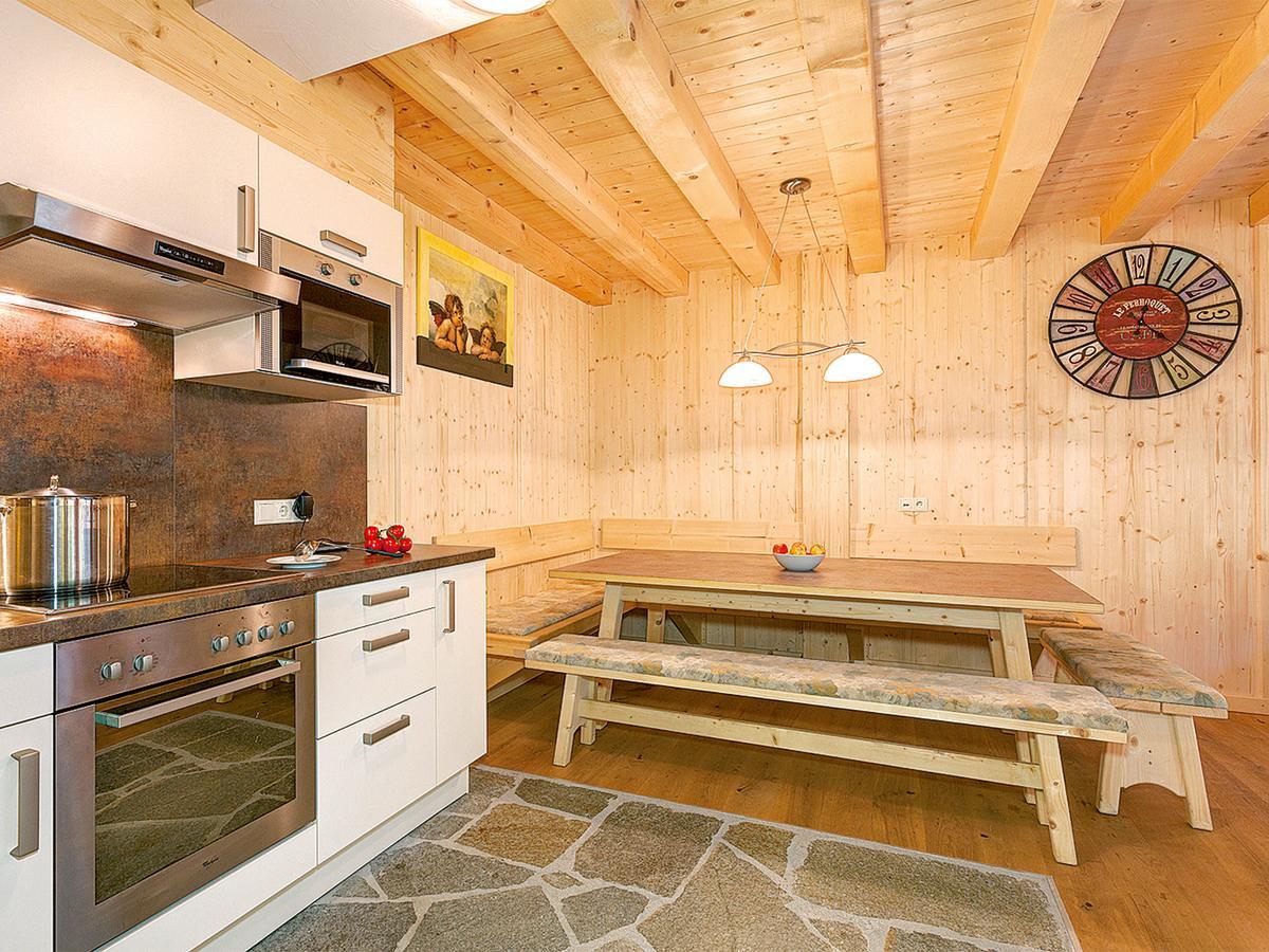 Chalet mit Sauna in Tux - A 246.002-05 Eksteriør billede